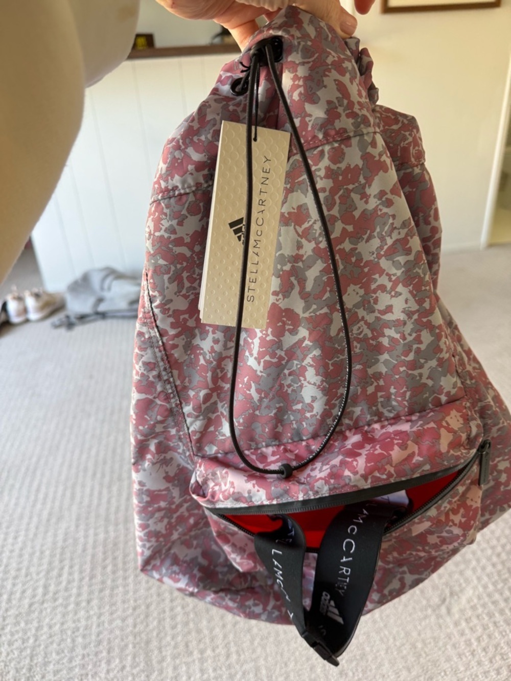 adidas Stella McCartney Pink Camo Drawstring Bag with Orange Interior - Picture 4 of 4